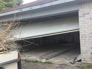Monitoring Your Garage Door For Safety | Garage Door Repair Chaska, MN Monitoring Your Garage Door For Safety | Garage Door Repair Chaska, MN